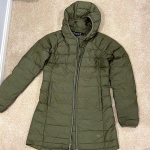Mountain Hardware coat